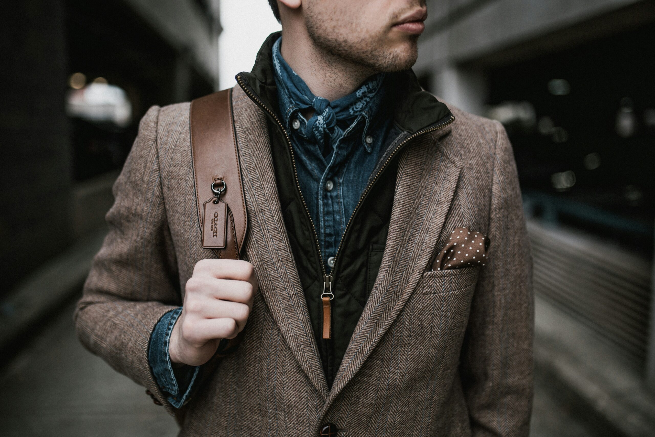 bearded man in brown blazer - casa pletora